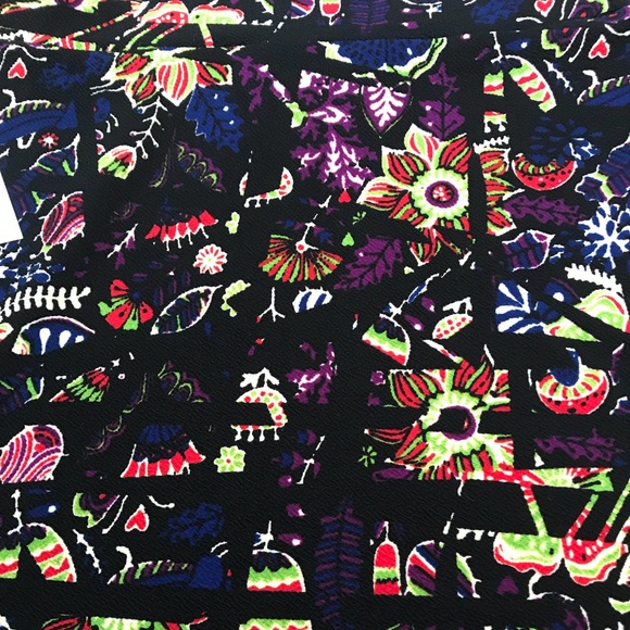 LULAROE XS CASSIE PENCIL SKIRT - Picture 2 of 4